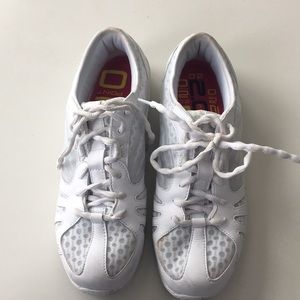 Varsity cheer shoes